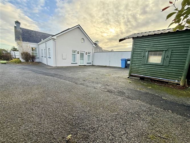 Nellies Cottage, Ballyhowly, Knock, County Mayo