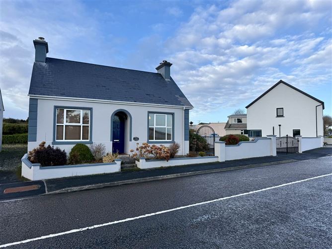 Nellies Cottage, Ballyhowly, Knock, County Mayo