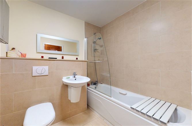 152 Beechwood Court, Stillorgan, Co. Dublin