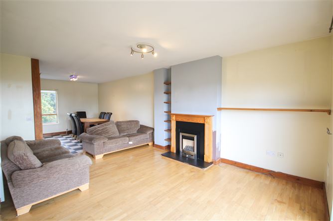 7 Woodleigh Way , Blessington, Wicklow
