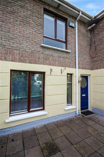 7 Woodleigh Way , Blessington, Wicklow