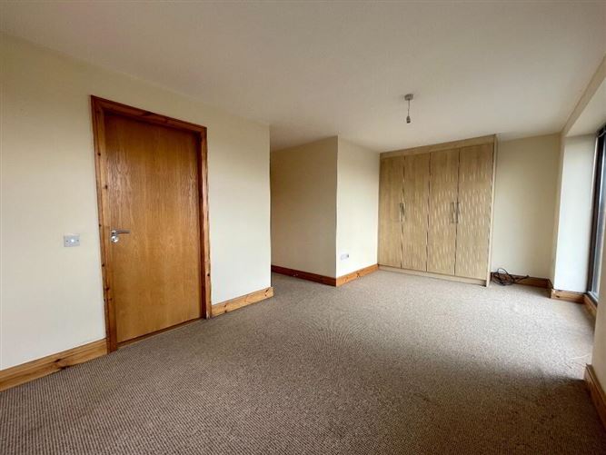 76 Castlegate Way, Adamstown, Lucan, Dublin