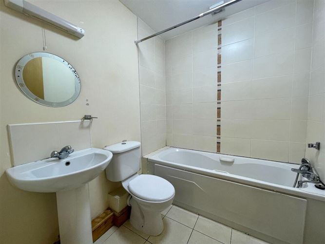 76 Castlegate Way, Adamstown, Lucan, Dublin