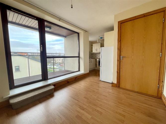 76 Castlegate Way, Adamstown, Lucan, Dublin