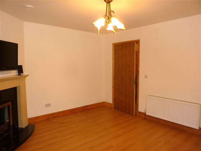 18 Cois Abhainn, Ballinrobe Road, Westport, Co. Mayo