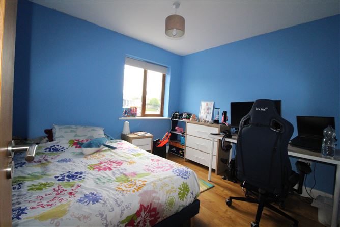 9 Castle  Rock, Meadowlands, Macroom, Cork