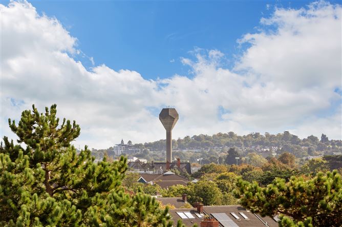 9 The Oaks, Grove House, Milltown Road, Dublin 6