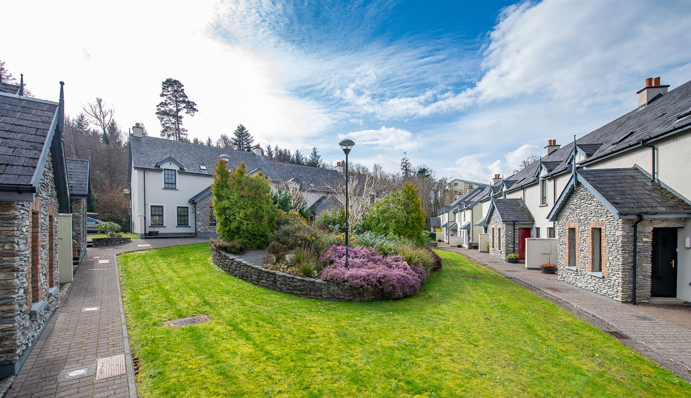 28 Sheen Woods, Kenmare, Co. Kerry 28 Sheen Woods, Kenmare, Co. Kerry