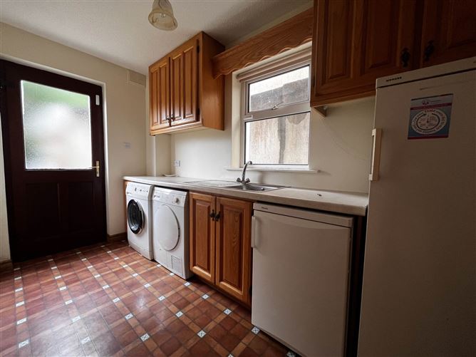 19 The Maples, Dr. Mannix Road, Galway, County Galway