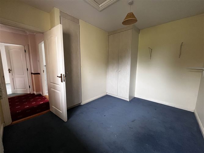 19 The Maples, Dr. Mannix Road, Galway, County Galway