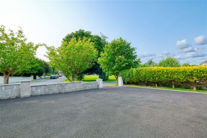 19 Foynes Court, Drumlish Road, Longford