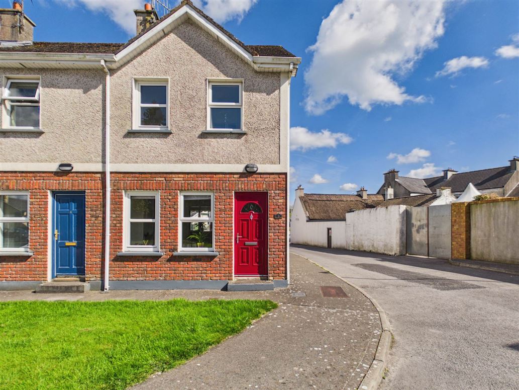 3 Saint Georges Court, Headford, County Galway