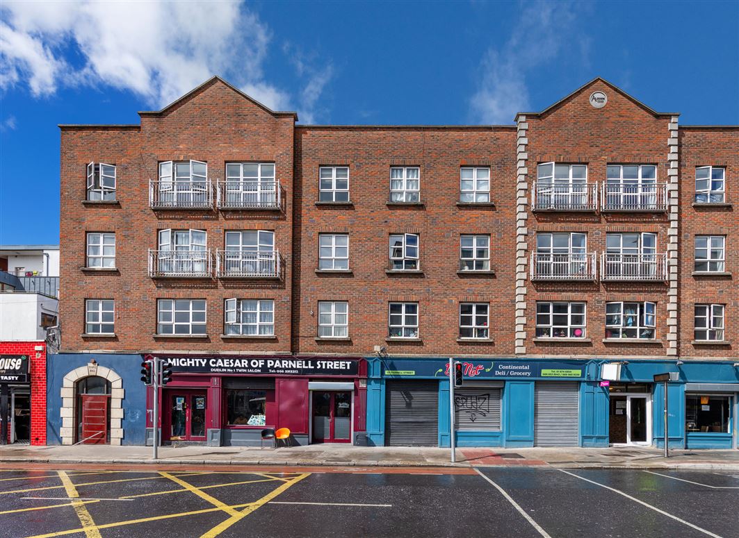 15 Temple Hall, 128 - 131 Parenll Street, Dublin 1
