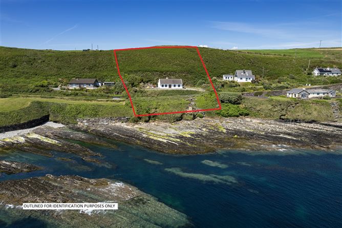 Dirk Cove, Dundeady, Castlefreke, Clonakilty, West Cork
