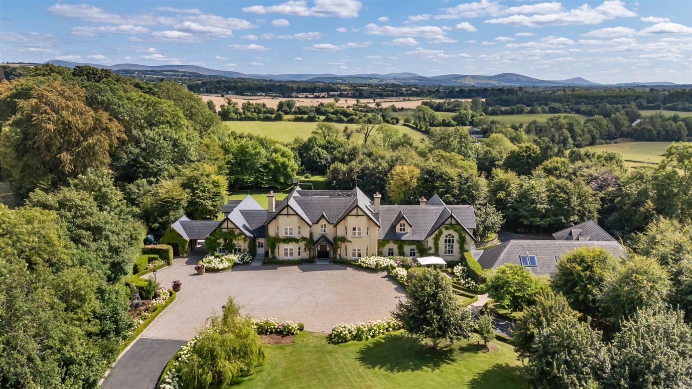 Swordlestown Lodge, Punchestown, Naas, Co. Kildare
