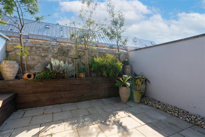 40 Eden Villas, Glasthule, Co. Dublin