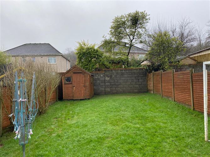 2 Deerpark, Pembroke Wood, Passage West, Cork