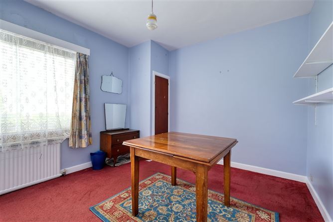 Chezmai, Athlone Road, Longford