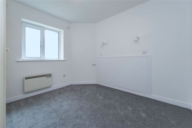 24 Waterhouse, Fisherman's Wharf, Bowling Green, Galway City, Co. Galway