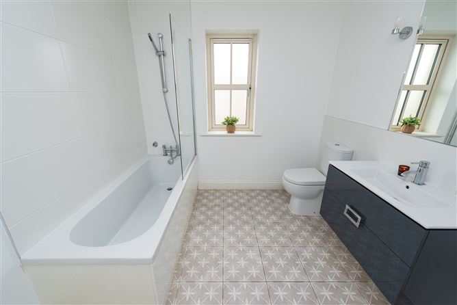 93 Stoneleigh, Naas, Kildare