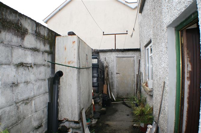 Harbour Street/Chapel Street, Tullamore, Offaly