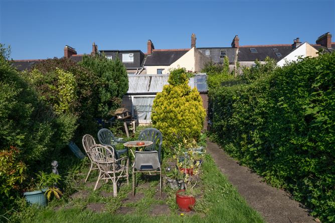 Sunmount, 11 Aldergrove, Highfield West, Cork
