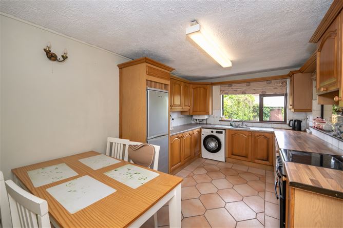 Sunmount, 11 Aldergrove, Highfield West, Cork