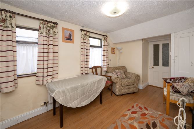 Sunmount, 11 Aldergrove, Highfield West, Cork