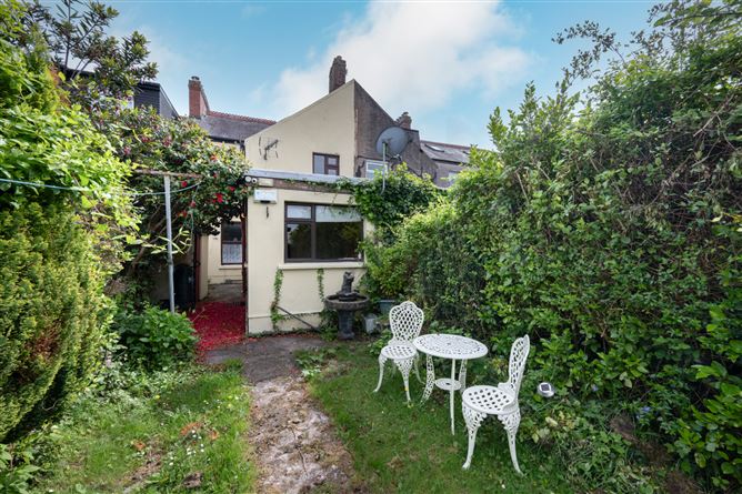 Sunmount, 11 Aldergrove, Highfield West, Cork