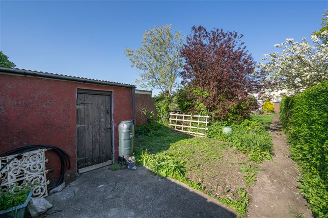 Sunmount, 11 Aldergrove, Highfield West, Cork