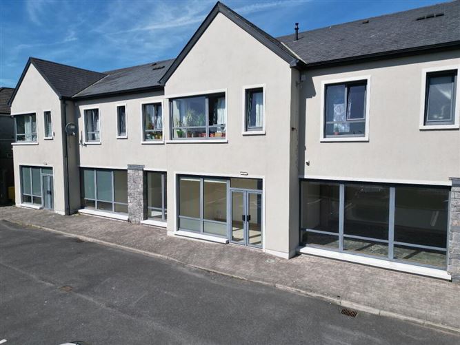 Corraun Park, Racecourse Road, Roscommon Town, Roscommon