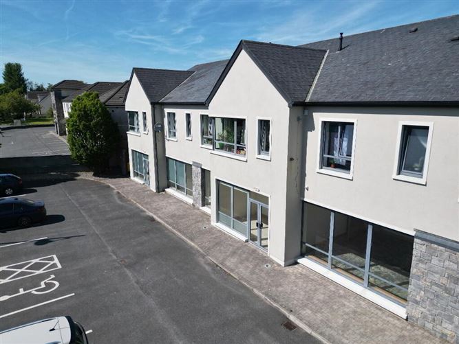Corraun Park, Racecourse Road, Roscommon Town, Roscommon