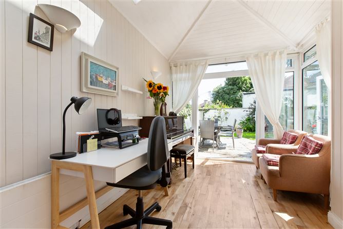 106 Fosterbrook, Booterstown, Blackrock, Co. Dublin