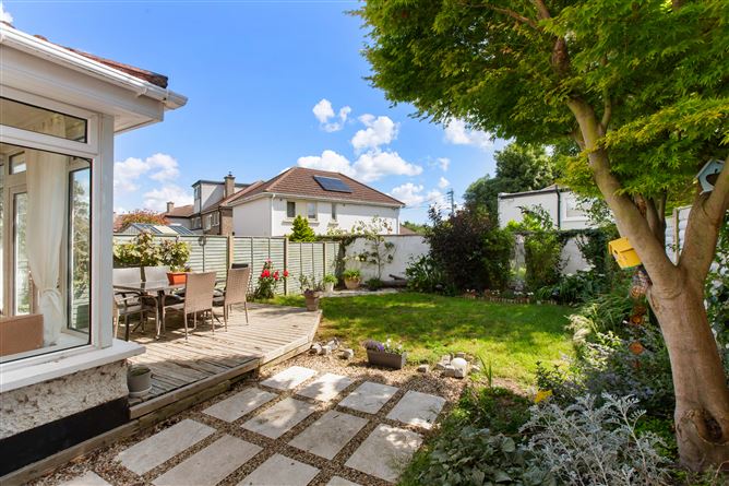 106 Fosterbrook, Booterstown, Blackrock, Co. Dublin