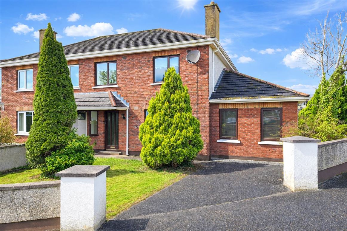 42 Mulberry Park, Ballinode, Sligo