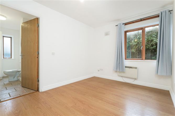 18 Saint Canice's Square, Finglas, Dublin 11