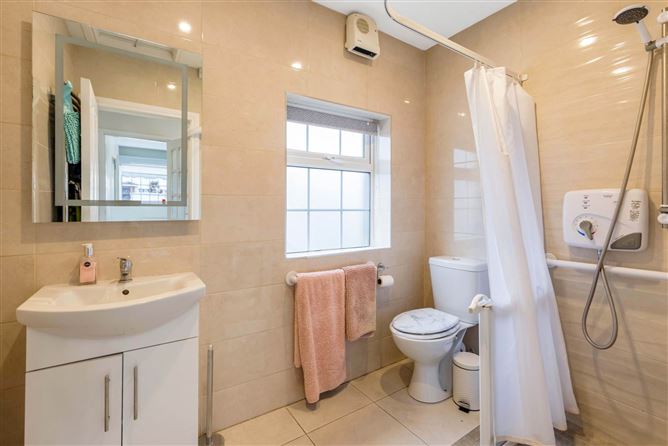 30 Hawthorn Cresent, Bay Estate, Dundalk, County Louth