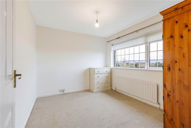 30 Hawthorn Cresent, Bay Estate, Dundalk, County Louth