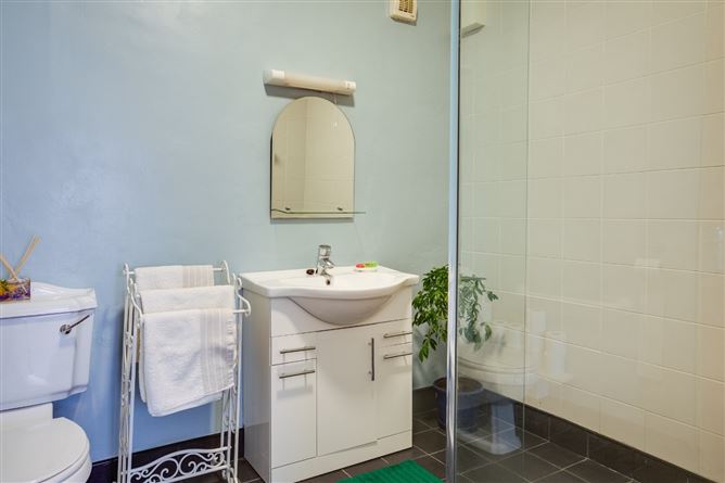 9 Doon Avenue, North Circular Road, Dublin 7