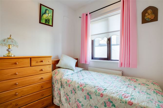 9 Doon Avenue, North Circular Road, Dublin 7