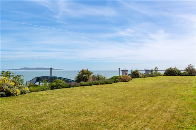 7 Ardenza Terrace, Seapoint Avenue, Monkstown, Co. Dublin