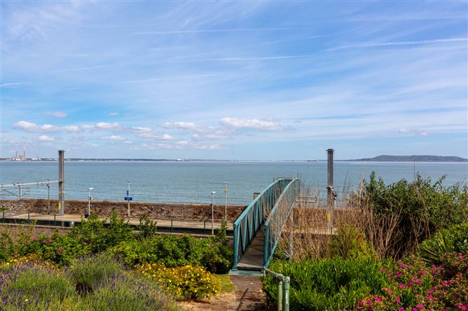 7 Ardenza Terrace, Seapoint Avenue, Monkstown, Co. Dublin
