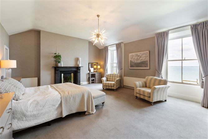 7 Ardenza Terrace, Seapoint Avenue, Monkstown, Co. Dublin