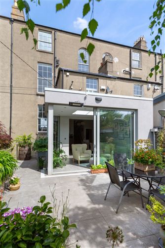 7 Ardenza Terrace, Seapoint Avenue, Monkstown, Co. Dublin
