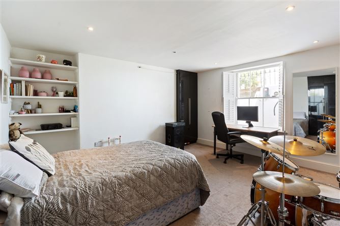 7 Ardenza Terrace, Seapoint Avenue, Monkstown, Co. Dublin