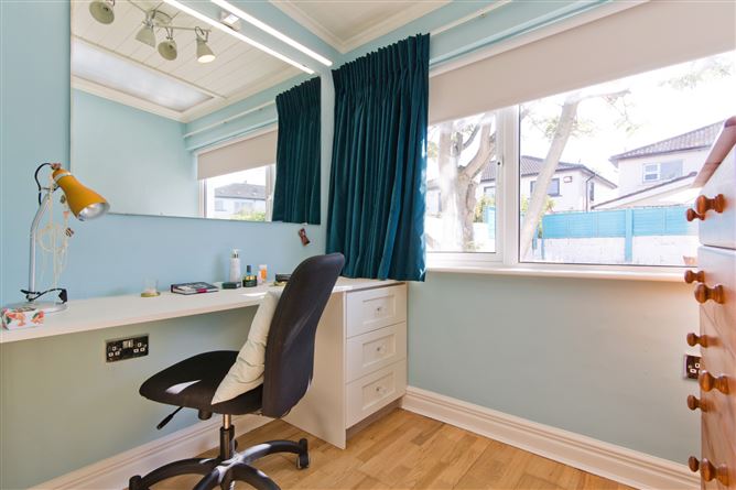 22 Bayview Bungalows, Killiney Hill Road, Killiney, Co. Dublin