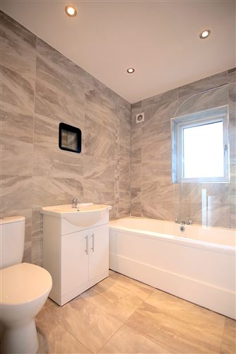 1 Castleview Walk, Artane,   Dublin 5