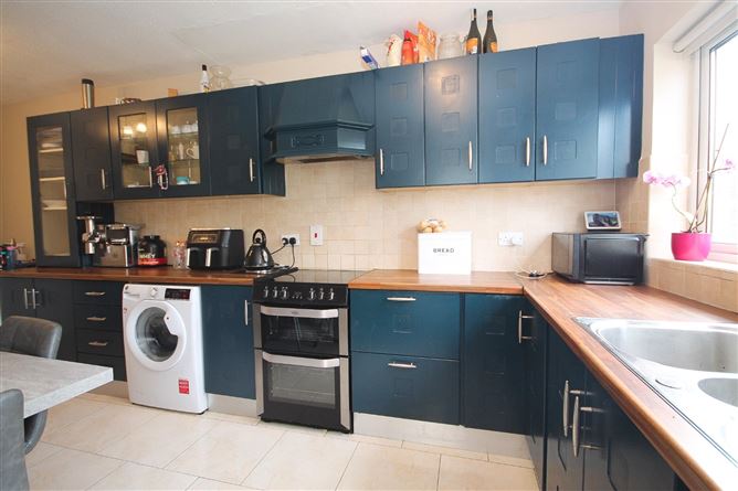 38 Ferncourt View, Ballycullen, Dublin 24