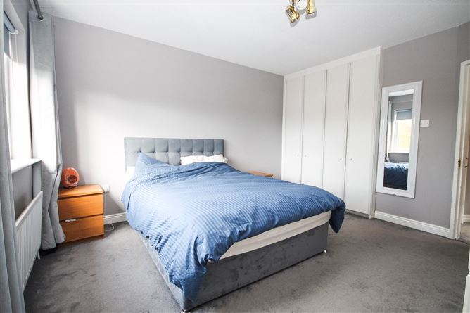38 Ferncourt View, Ballycullen, Dublin 24