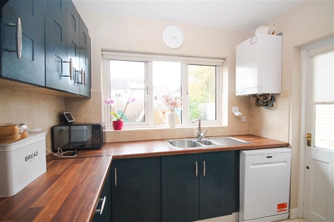38 Ferncourt View, Ballycullen, Dublin 24